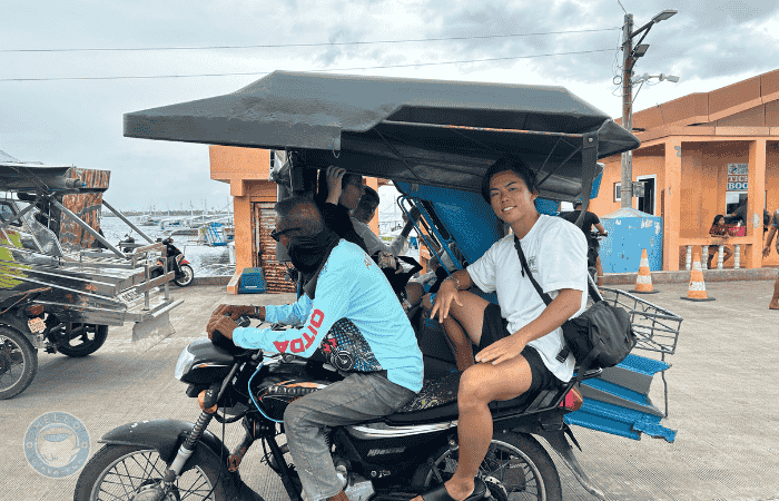セブ島　移動手段　トライシクル