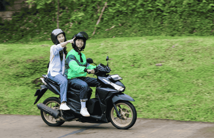 セブ島　移動手段　バイクタクシー