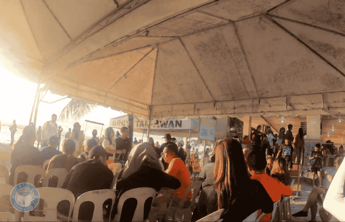 セブ島　ジンベイザメ　待ち時間