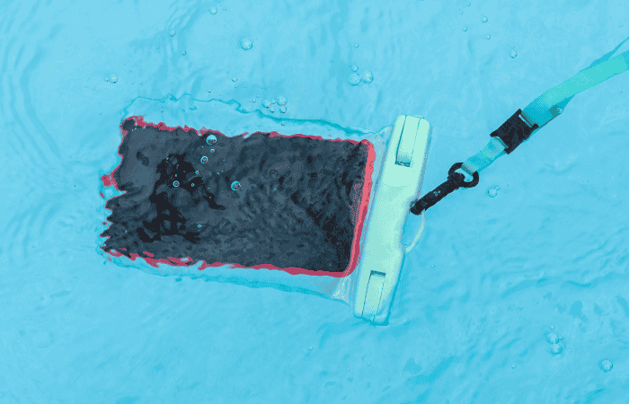 アイランドホッピング 持ち物 スマホ防水ケース